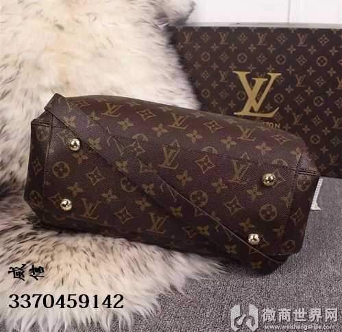 男包 品牌包包包包工厂拿货价格多少