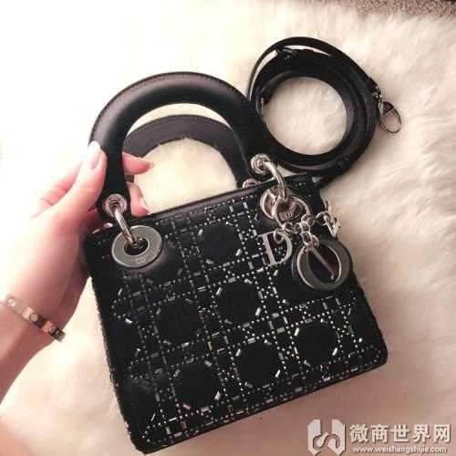 名牌奢侈品versace范思哲男包高品质货源 包包厂家通过